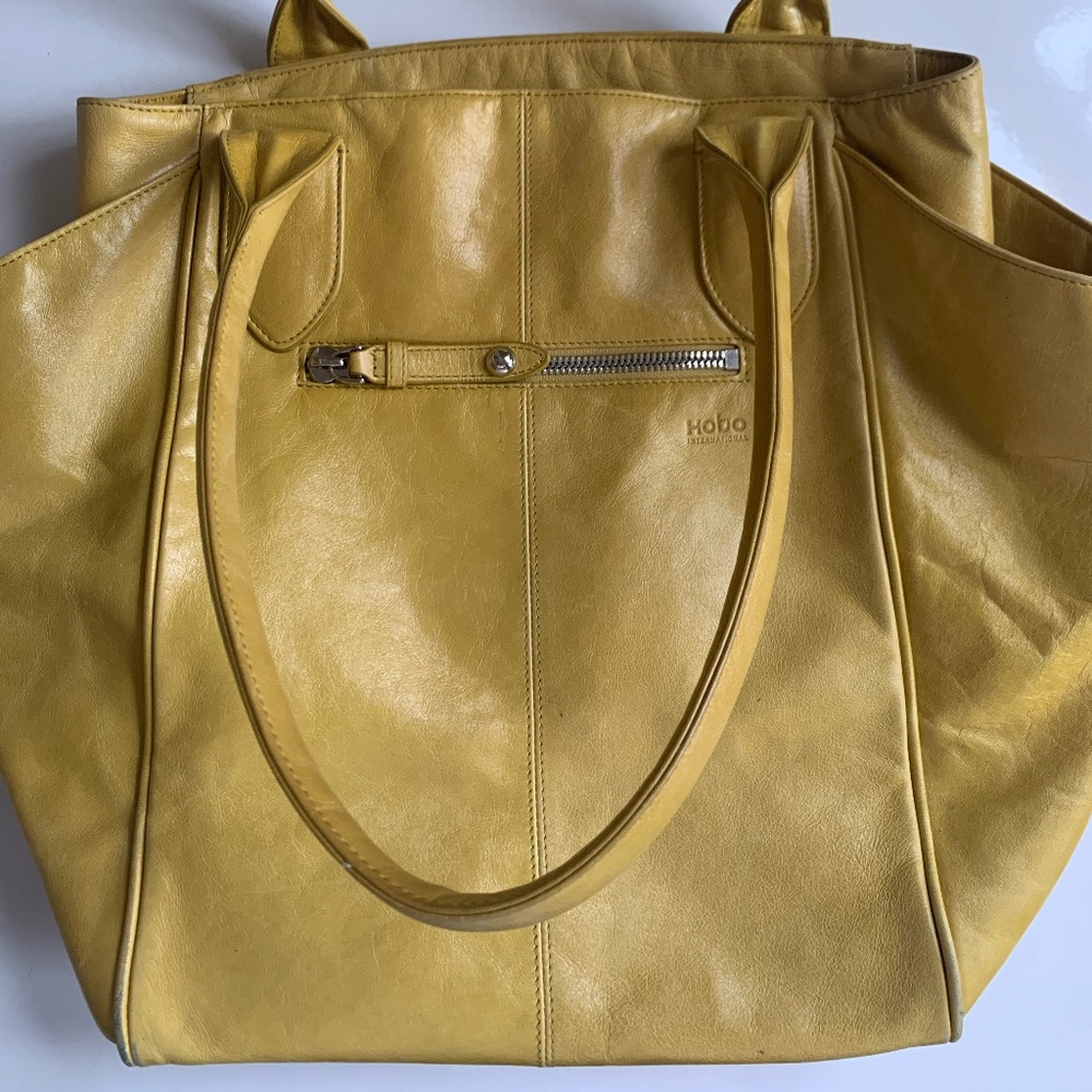 HOBO international yellow gold satchel shoulder bag tote